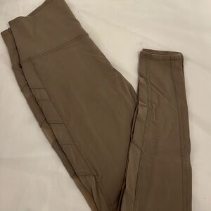 Alo leggings